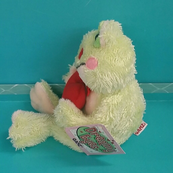 Ganz Dreamy Eyes Frog holding a heart - Picture 2 of 4